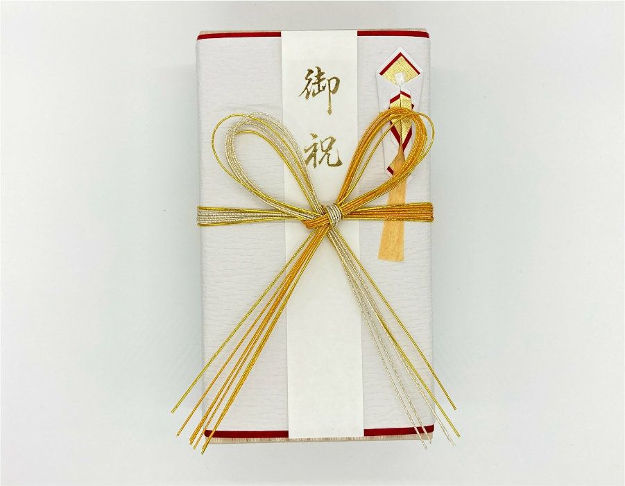 本桐箱の御祝儀箱　花結び　正面から見た画像